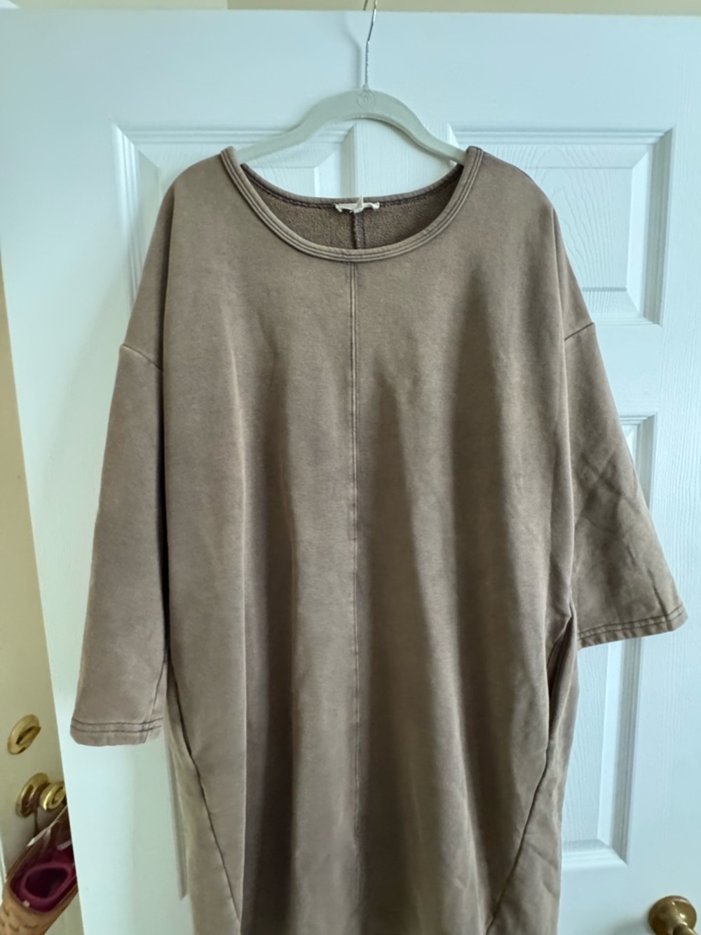 Easel Oversized Midi Dress in Taupe Brown